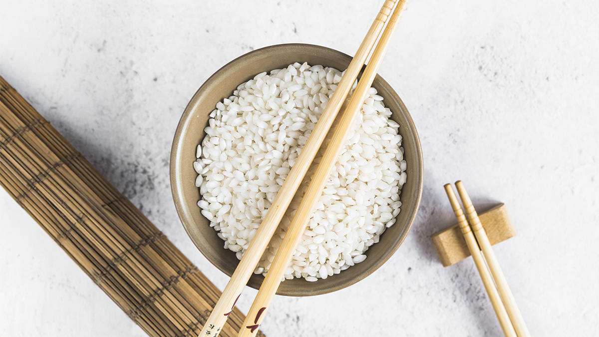 Wann sollte ich Reisessig zu Sushi hinzufügen?
